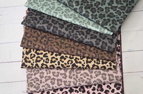 Leoparden Canvas Stoffe in unterschiedlichen Farbvarianten